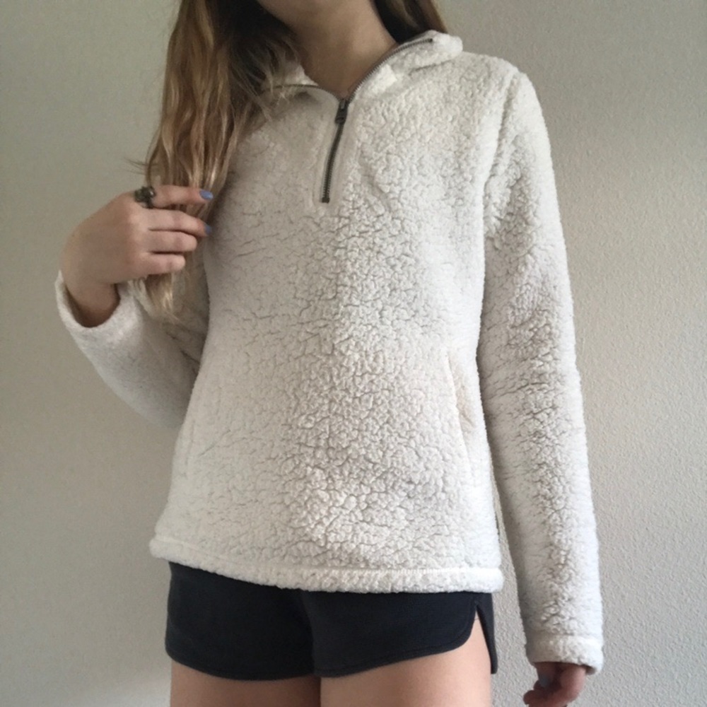 Abercrombie & Fitch Quarter Zip Cozy Sherpa